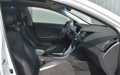 Hyundai Sonata VI, 2011 год, 949 999 рублей, 26 фотография