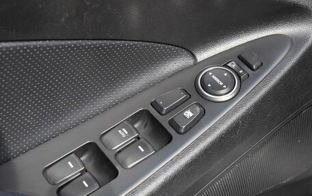 Hyundai Sonata VI, 2011 год, 949 999 рублей, 20 фотография