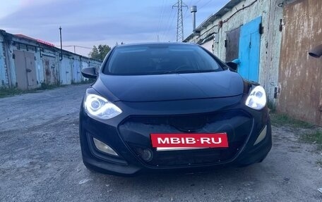Hyundai i30 II рестайлинг, 2013 год, 700 000 рублей, 3 фотография