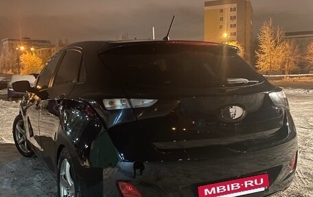 Hyundai i30 II рестайлинг, 2013 год, 700 000 рублей, 21 фотография