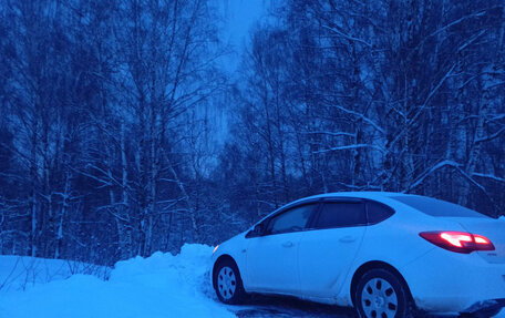 Opel Astra J, 2012 год, 410 000 рублей, 6 фотография