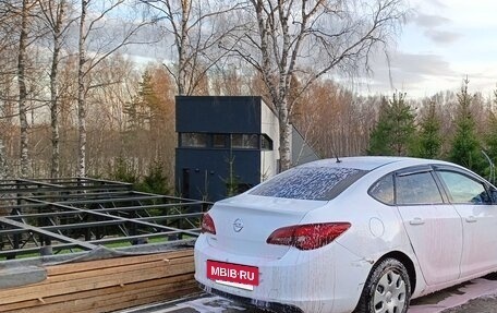 Opel Astra J, 2012 год, 410 000 рублей, 3 фотография