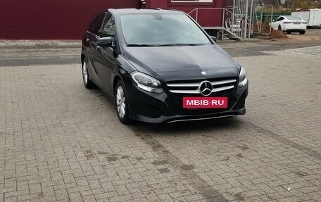 Mercedes-Benz B-Класс, 2015 год, 1 300 000 рублей, 2 фотография
