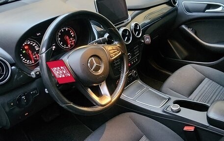Mercedes-Benz B-Класс, 2015 год, 1 300 000 рублей, 5 фотография
