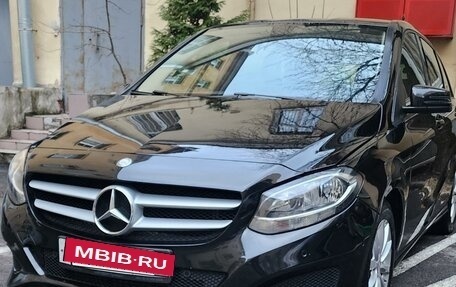 Mercedes-Benz B-Класс, 2015 год, 1 300 000 рублей, 8 фотография