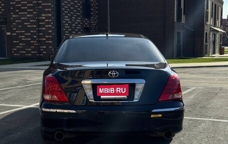 Toyota Crown Majesta, 2005 год, 1 400 000 рублей, 4 фотография