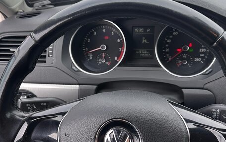 Volkswagen Jetta VI, 2015 год, 1 115 000 рублей, 10 фотография
