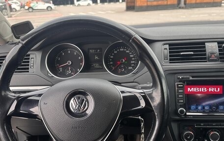 Volkswagen Jetta VI, 2015 год, 1 115 000 рублей, 15 фотография