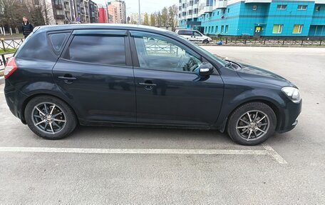 KIA cee'd I рестайлинг, 2010 год, 590 000 рублей, 3 фотография