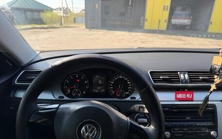 Volkswagen Passat B7, 2011 год, 952 000 рублей, 10 фотография