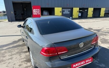 Volkswagen Passat B7, 2011 год, 952 000 рублей, 6 фотография