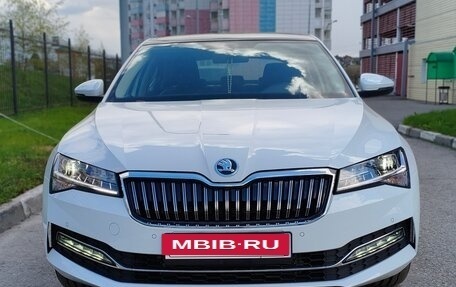 Skoda Superb III рестайлинг, 2025 год, 3 199 999 рублей, 2 фотография