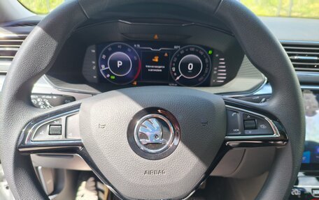 Skoda Superb III рестайлинг, 2025 год, 3 199 999 рублей, 10 фотография