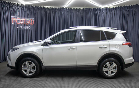 Toyota RAV4, 2018 год, 2 298 000 рублей, 8 фотография