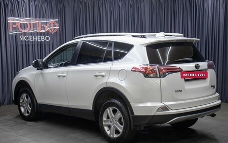 Toyota RAV4, 2018 год, 2 298 000 рублей, 7 фотография