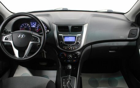 Hyundai Solaris II рестайлинг, 2012 год, 920 000 рублей, 14 фотография