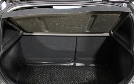 Hyundai Solaris II рестайлинг, 2012 год, 920 000 рублей, 23 фотография