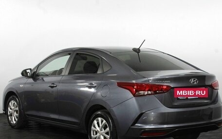 Hyundai Solaris II рестайлинг, 2021 год, 1 635 000 рублей, 4 фотография