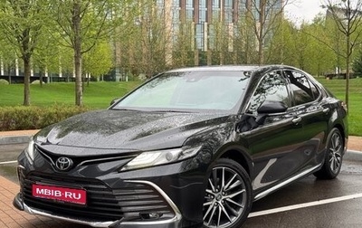 Toyota Camry, 2023 год, 3 390 000 рублей, 1 фотография