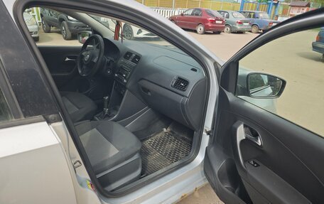 Volkswagen Polo VI (EU Market), 2011 год, 325 000 рублей, 7 фотография