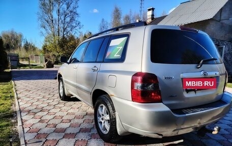 Toyota Highlander III, 2005 год, 800 000 рублей, 3 фотография