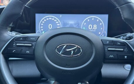 Hyundai Elantra, 2023 год, 1 850 000 рублей, 5 фотография