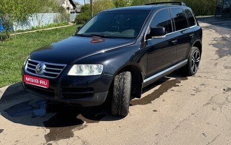 Volkswagen Touareg III, 2005 год, 800 000 рублей, 1 фотография