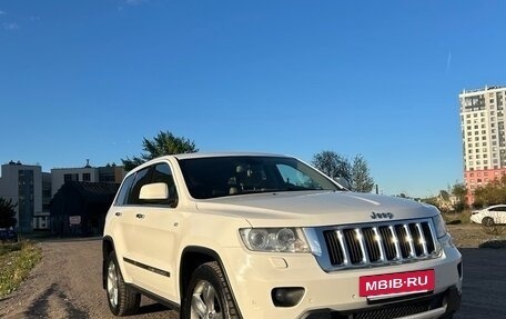 Jeep Grand Cherokee, 2012 год, 1 650 000 рублей, 6 фотография