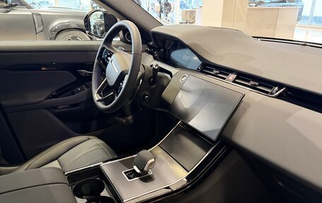 Land Rover Range Rover Evoque II, 2024 год, 6 950 000 рублей, 10 фотография