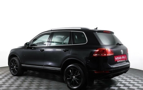 Volkswagen Touareg III, 2010 год, 1 990 000 рублей, 7 фотография