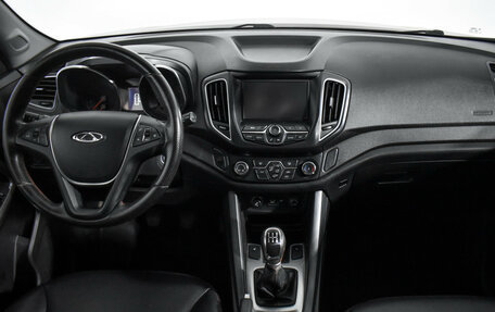 Chery Tiggo 5 I рестайлинг, 2015 год, 689 000 рублей, 15 фотография