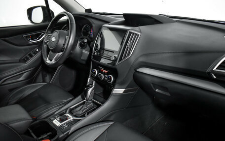 Subaru Forester, 2019 год, 2 790 000 рублей, 13 фотография