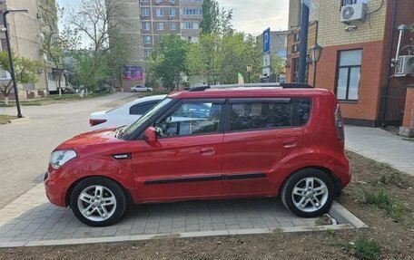 KIA Soul I рестайлинг, 2010 год, 800 000 рублей, 2 фотография