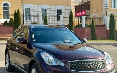 Infiniti QX50 I рестайлинг, 2017 год, 2 300 000 рублей, 1 фотография