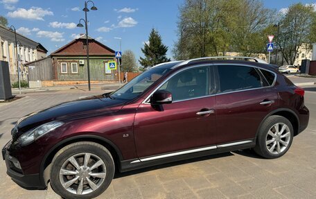 Infiniti QX50 I рестайлинг, 2017 год, 2 300 000 рублей, 5 фотография
