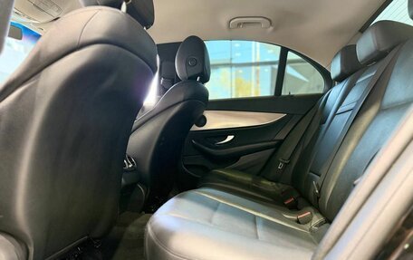 Mercedes-Benz E-Класс, 2018 год, 2 349 900 рублей, 13 фотография
