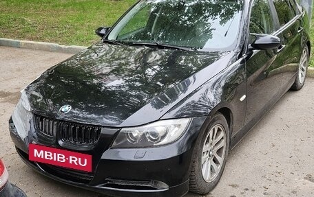 BMW 3 серия, 2008 год, 700 000 рублей, 17 фотография