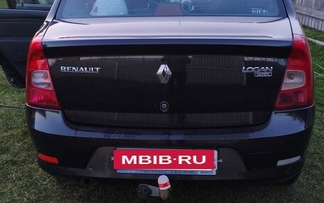 Renault Logan I, 2013 год, 400 000 рублей, 3 фотография