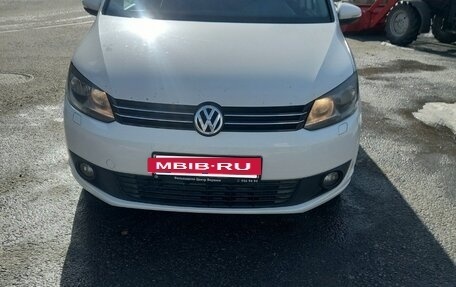 Volkswagen Touran III, 2010 год, 760 000 рублей, 10 фотография