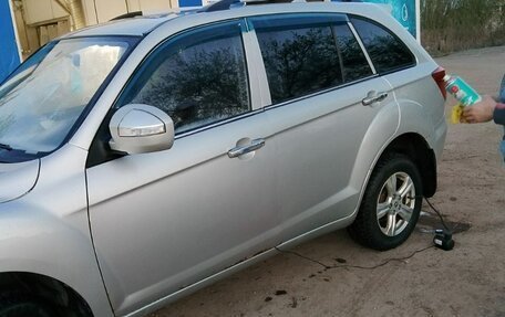 Lifan X60 I рестайлинг, 2014 год, 400 000 рублей, 2 фотография