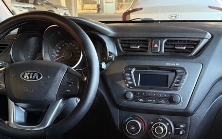 KIA Rio III рестайлинг, 2015 год, 800 000 рублей, 7 фотография