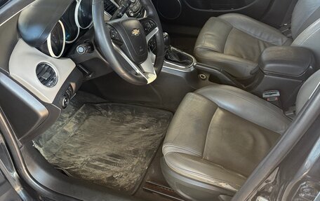 Chevrolet Cruze II, 2011 год, 450 000 рублей, 5 фотография