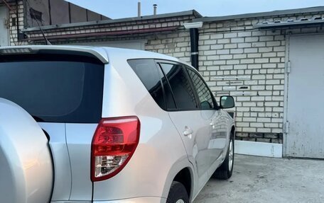 Toyota RAV4, 2007 год, 1 275 000 рублей, 6 фотография