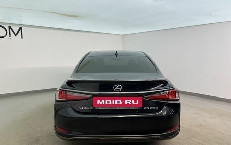 Lexus ES VII, 2020 год, 3 850 000 рублей, 4 фотография