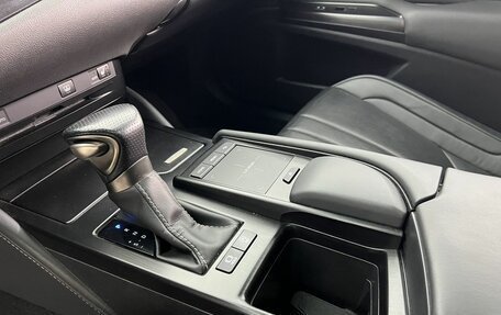 Lexus ES VII, 2020 год, 3 850 000 рублей, 16 фотография