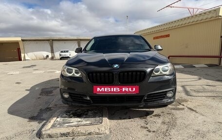 BMW 5 серия, 2015 год, 1 950 000 рублей, 5 фотография