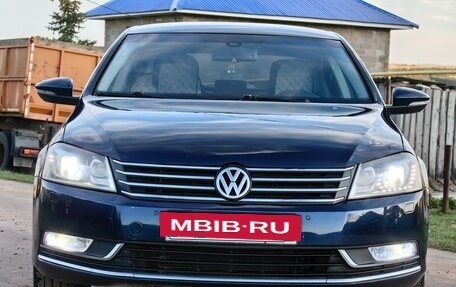 Volkswagen Passat B7, 2011 год, 860 000 рублей, 2 фотография