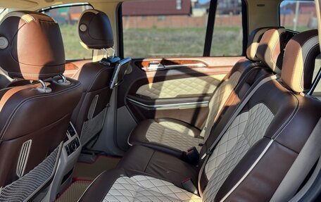 Mercedes-Benz GL-Класс, 2013 год, 3 250 000 рублей, 13 фотография