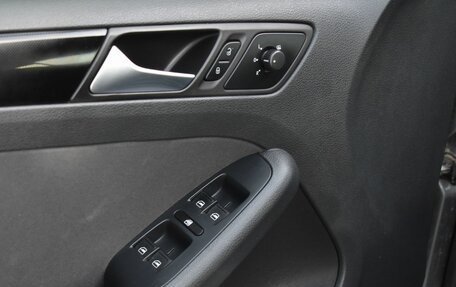 Volkswagen Jetta VI, 2012 год, 959 999 рублей, 12 фотография
