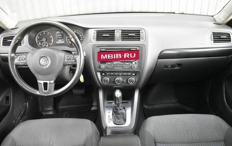 Volkswagen Jetta VI, 2012 год, 959 999 рублей, 9 фотография